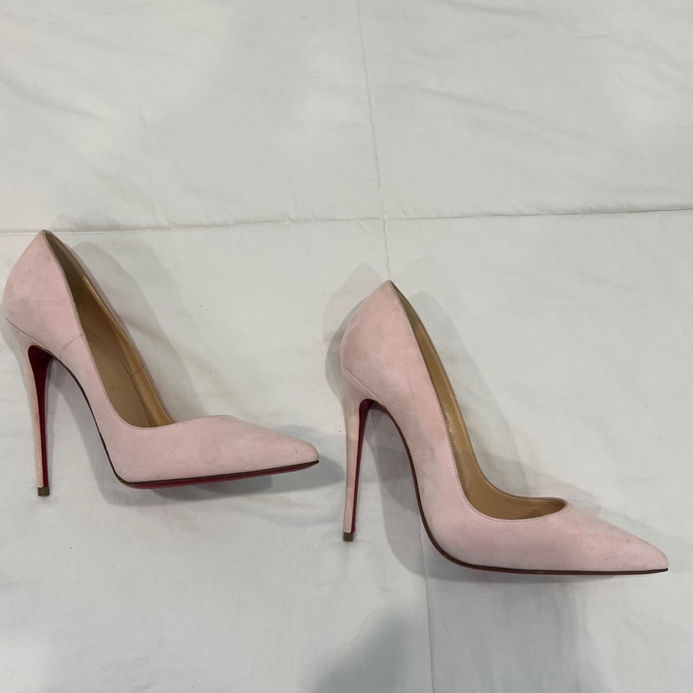 120mm Louboutin Pigalle Follies in Pink Suede
